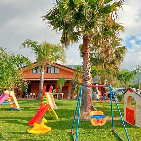 B&B Villa Molinari Restaurant E Baby Park Кампанья Экстерьер фото